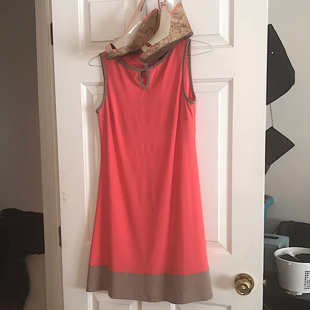 Spring dress and matching wedges